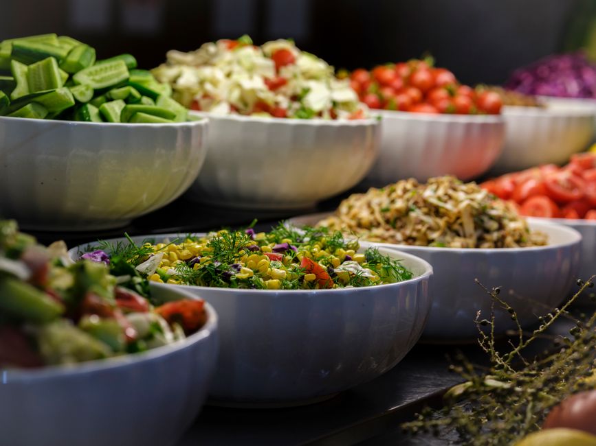 Saladebars in de horeca: functionaliteit en opties